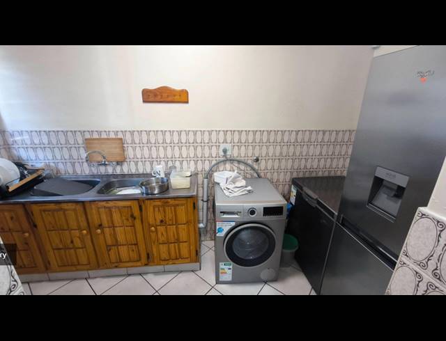 3 BEDROOM HOUSE FOR SALE IN BRACKENHURST